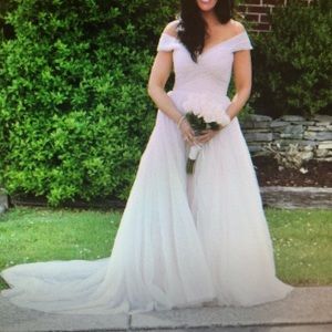 Essence of Australia Wedding Gown